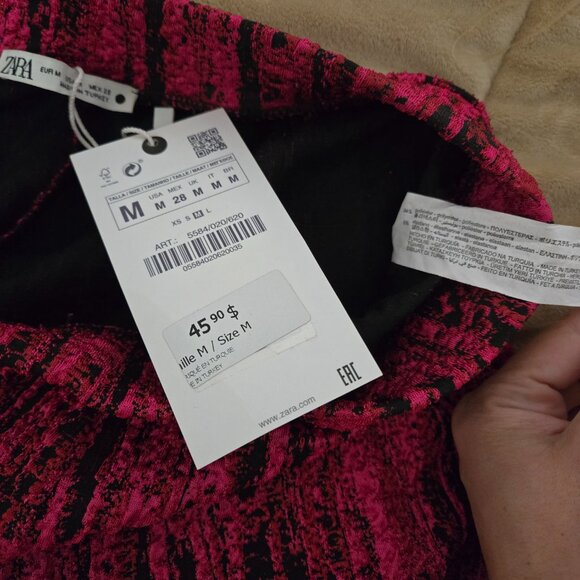 Textured pink pants - Picture 3 of 3